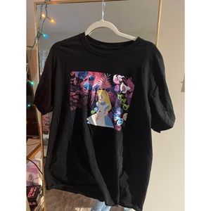 PrettyLittleThing Disney Alice in Wonderland Tee